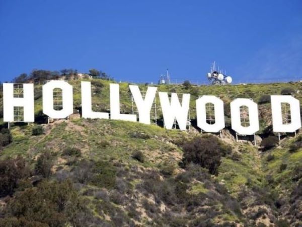 Tour # 6 Deluxe  Grand Tour of Los Angeles, Hollywood + Beach  $65-$85  ( The Most Popular Tour.) Daily Morning Departures ,Book On Line And Save $10.00